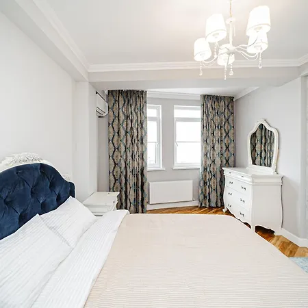 Modern 2br Stunning Park View Chisinau