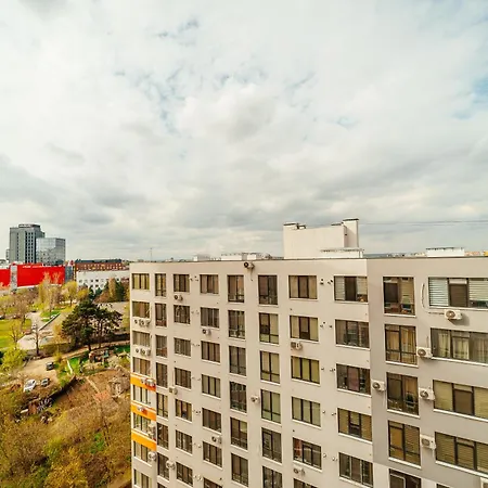 Modern 2br Stunning Park View Apartment *