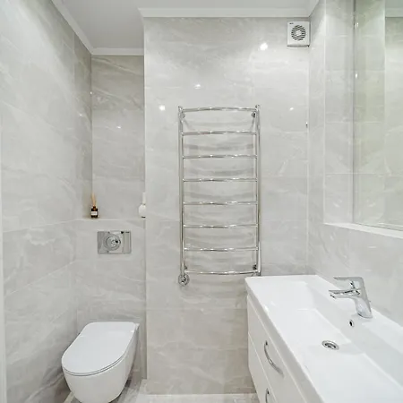 Modern 2br Stunning Park View Apartment *